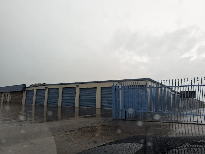 secured units in Paris, TX 